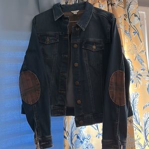 Women's medium jean jacket with patch details